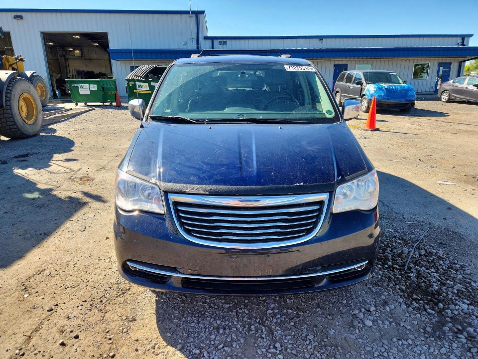 Снимка 5 от търг – 2016 CHRYSLER TOWN & COUNTRY с VIN 2C4RC1BG5GR173110