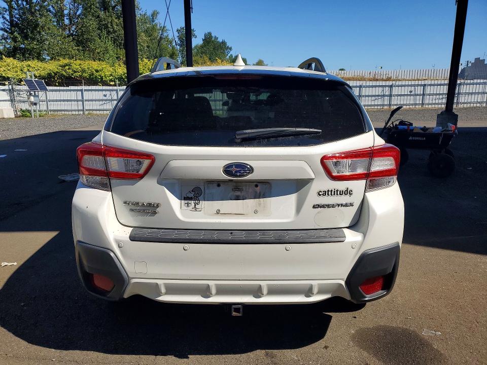 Photo 6 from auction – 2018 SUBARU CROSSTREK with VIN JF2GTAMC2JH291380