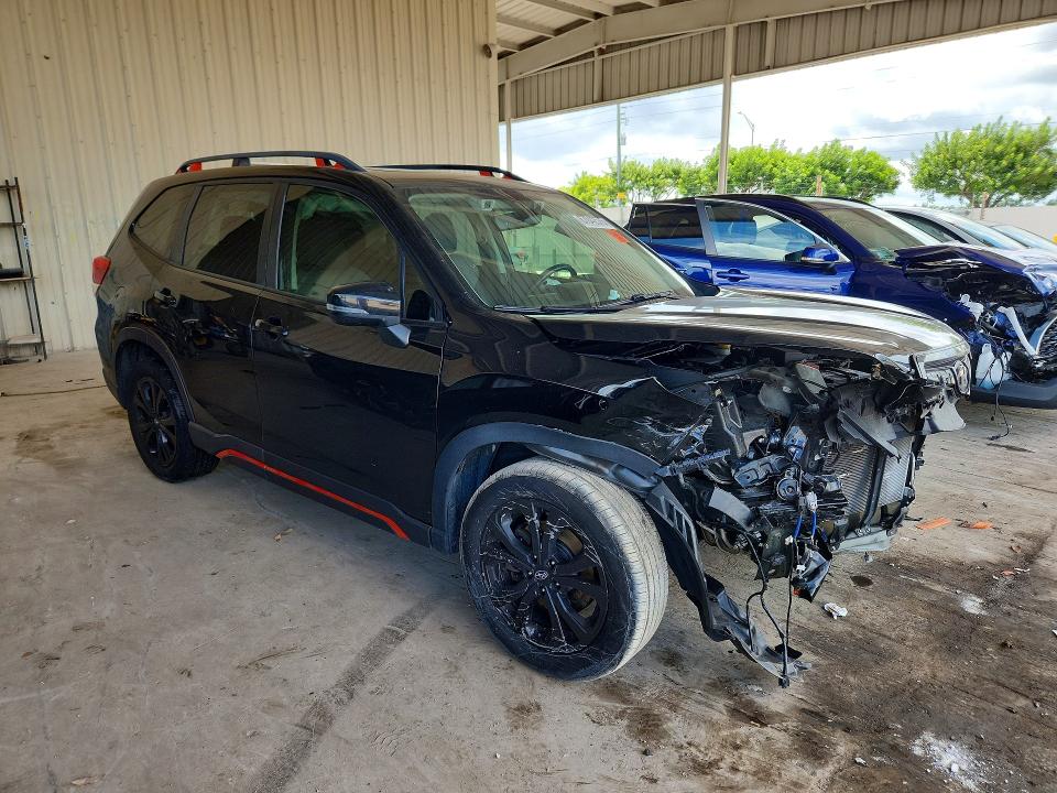 Photo 4 from auction – 2020 SUBARU FORESTER with VIN JF2SKARC9LH493710