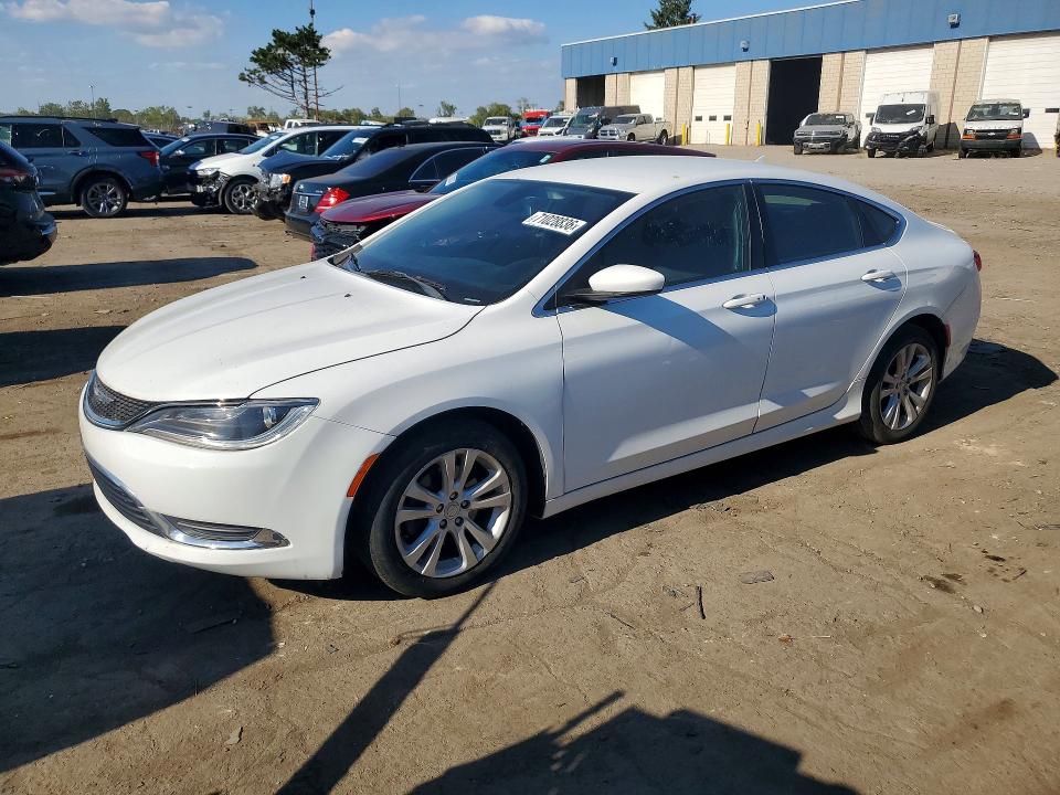 CHRYSLER 200 2015 с VIN 1C3CCCAB6FN600933 - Снимка от търг