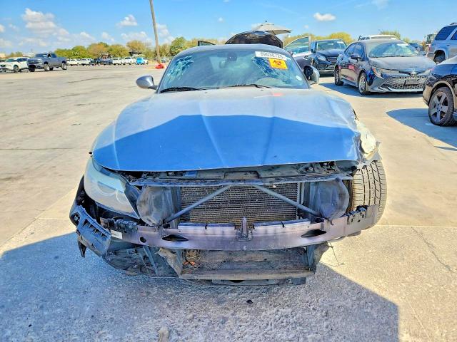Zdjęcie 5 z aukcji – 2010 BMW Z4 z VIN WBALM5C5XAE377412