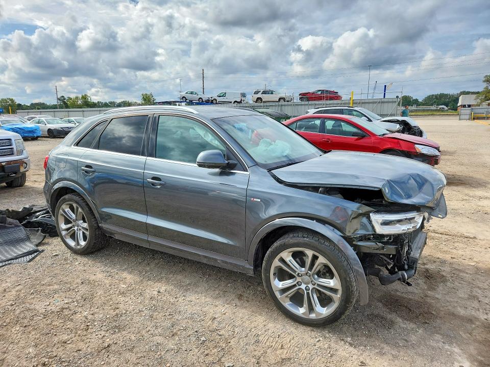 Снимка 4 от търг – 2018 AUDI Q3 с VIN WA1JCCFS4JR011127