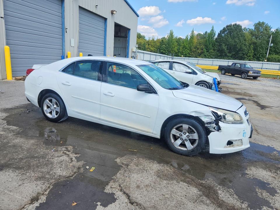 Photo 4 from auction – 2013 CHEVROLET MALIBU with VIN 1G11B5SA3DF221993