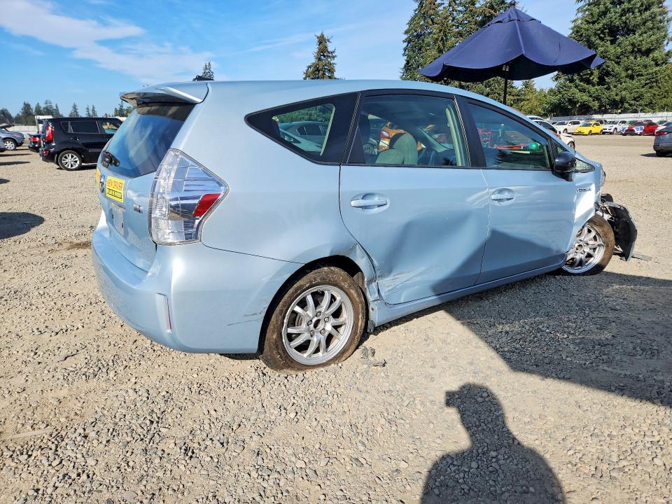 Photo 3 from auction – 2012 TOYOTA PRIUS V with VIN JTDZN3EU9C3027223