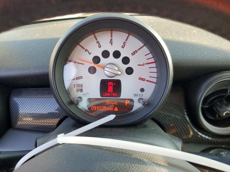 Photo 9 from auction – 2011 MINI COOPER with VIN WMWSV3C5XBTY13928