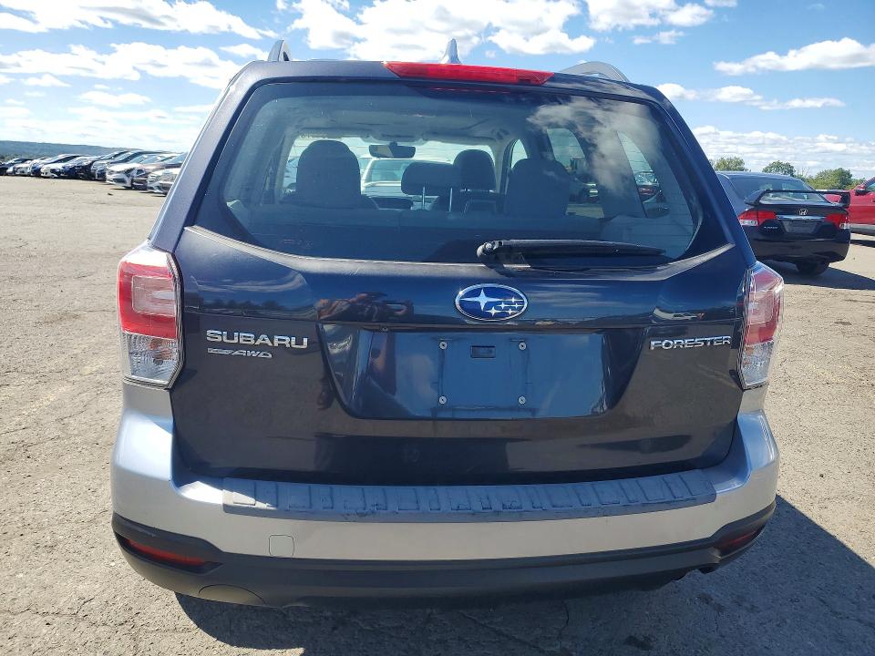 Photo 6 from auction – 2017 SUBARU FORESTER with VIN JF2SJAEC5HH567821