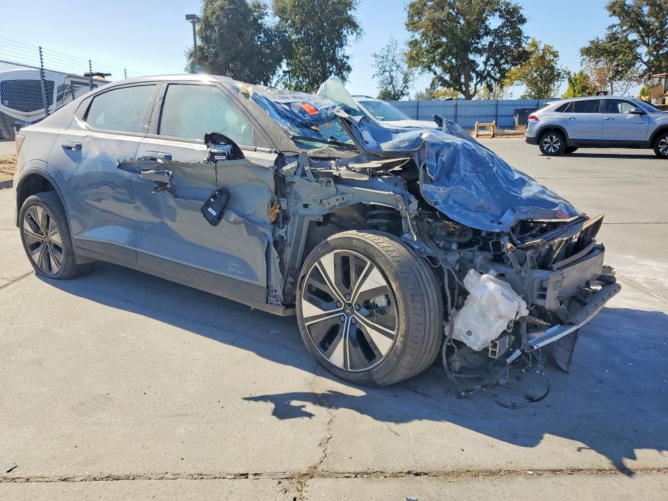 Снимка 4 от търг – 2024 POLESTAR 2 с VIN YSMFD3KA2RL212291