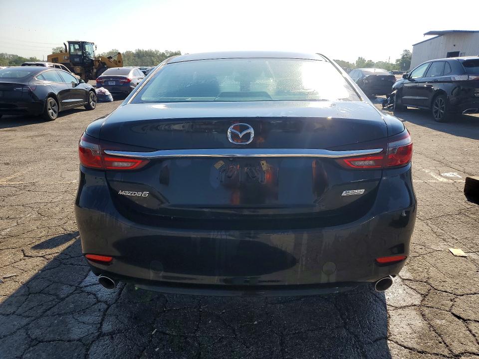 Photo 6 from auction – 2018 MAZDA 6 with VIN JM1GL1UM5J1315414