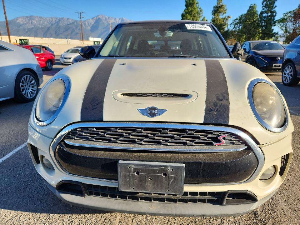 Photo 5 from auction – 2016 MINI COOPER with VIN WMWLN9C52G2E48409