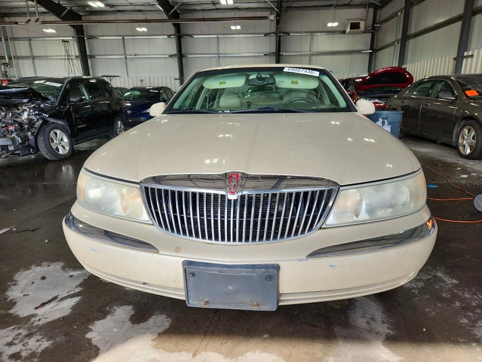 Photo 5 from auction – 2002 LINCOLN CONTINENTAL with VIN 1LNHM97V82Y600312