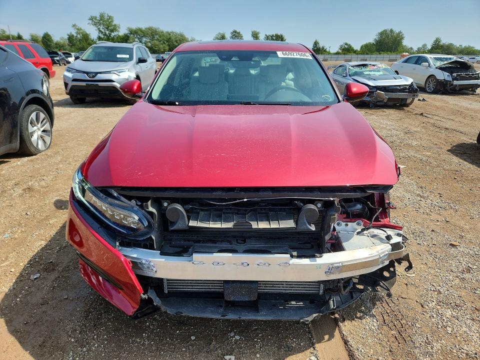 Photo 5 from auction – 2018 HONDA ACCORD with VIN 1HGCV2F97JA025846