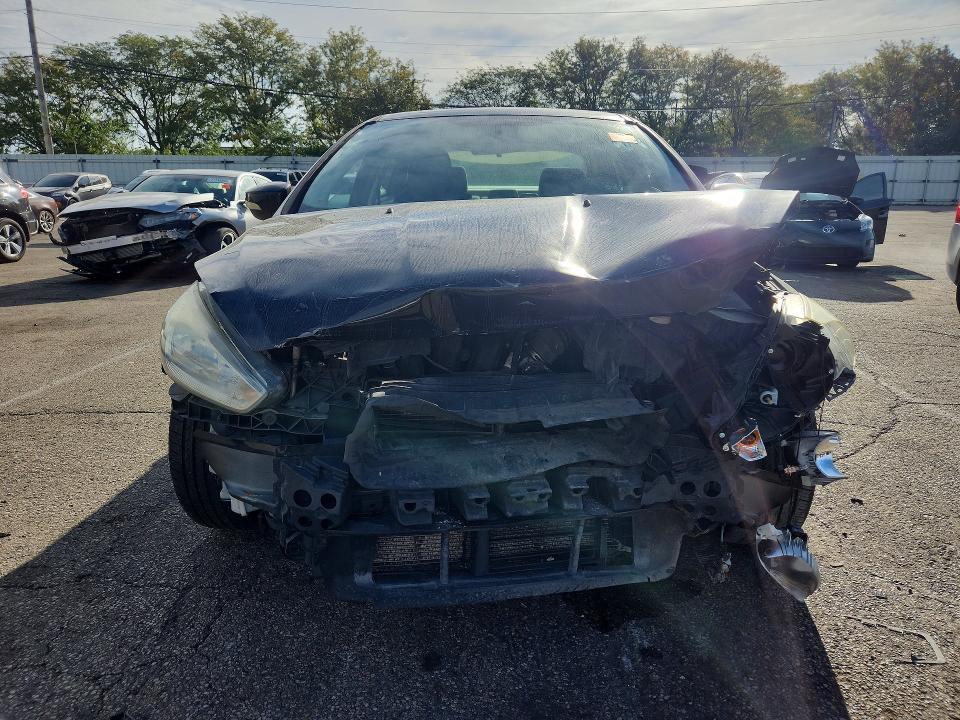 Фото 5 с аукциона – 2016 FORD FOCUS с VIN 1FADP3F25GL245818
