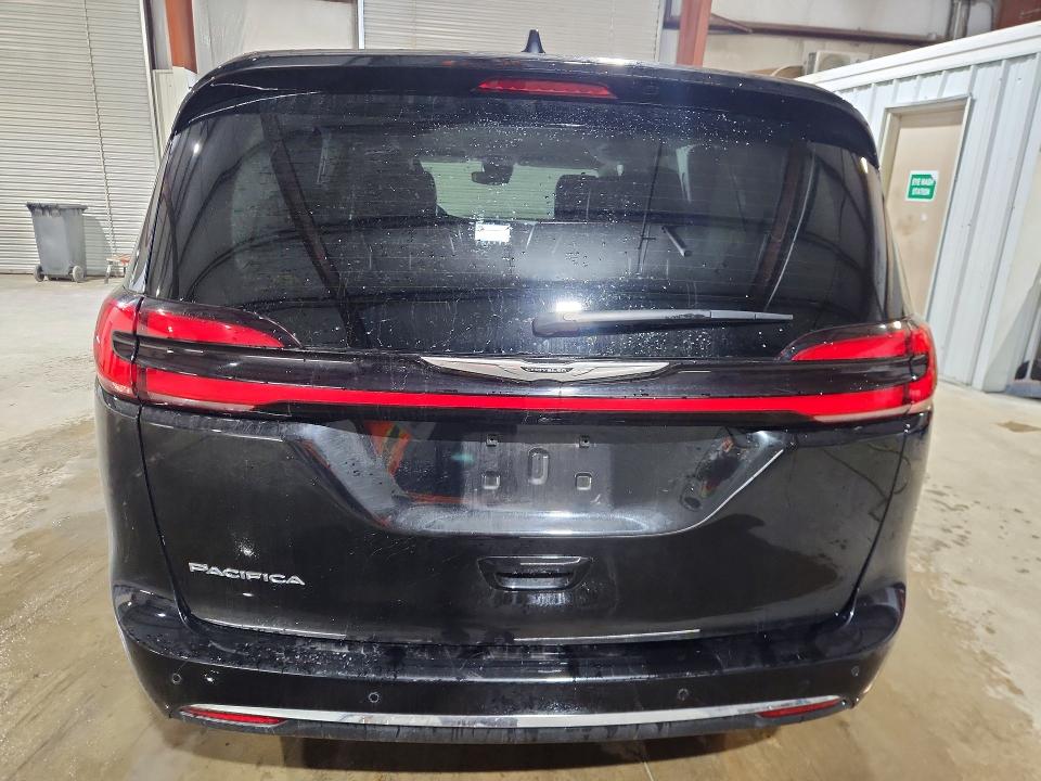 Photo 6 from auction – 2024 CHRYSLER PACIFICA with VIN 2C4RC1BG5RR140059