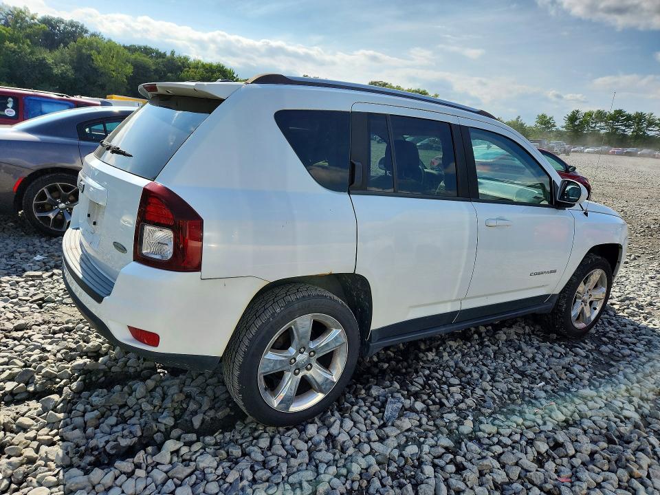 Photo 3 from auction – 2014 JEEP COMPASS with VIN 1C4NJDEB7ED828910