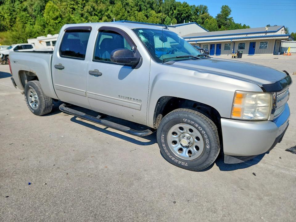 Photo 4 from auction – 2011 CHEVROLET SILVERADO with VIN 3GCPKREA0BG355215