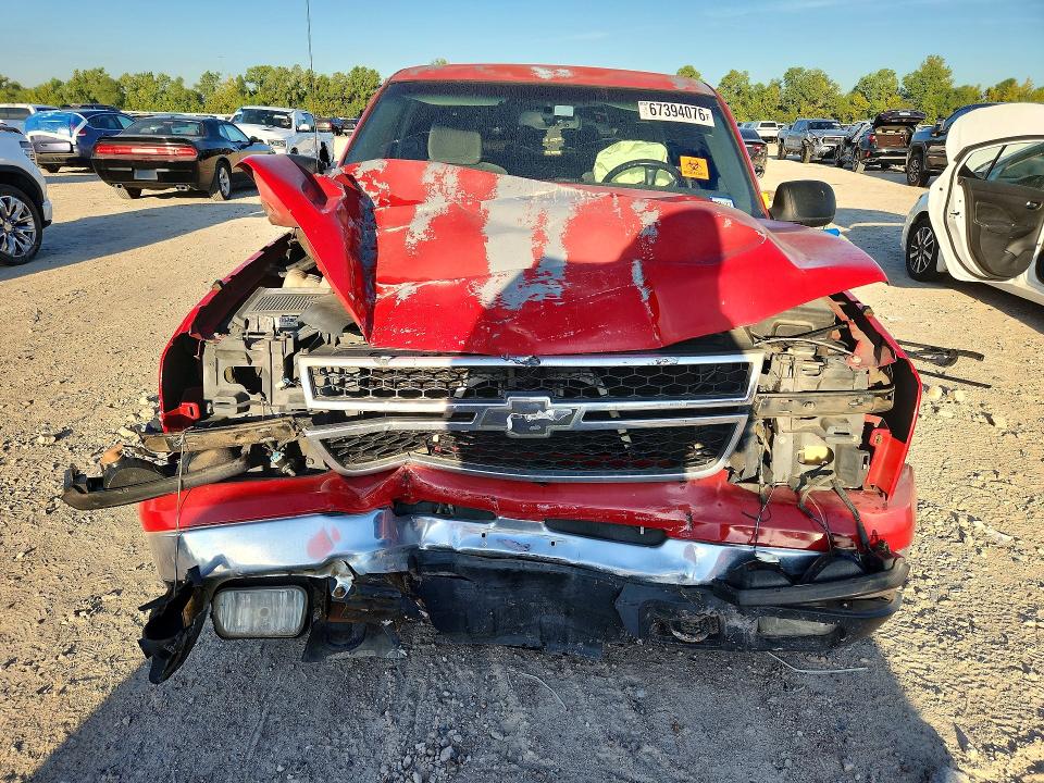 Снимка 5 от търг – 2006 CHEVROLET SILVERADO с VIN 1GCEC19V66Z210799