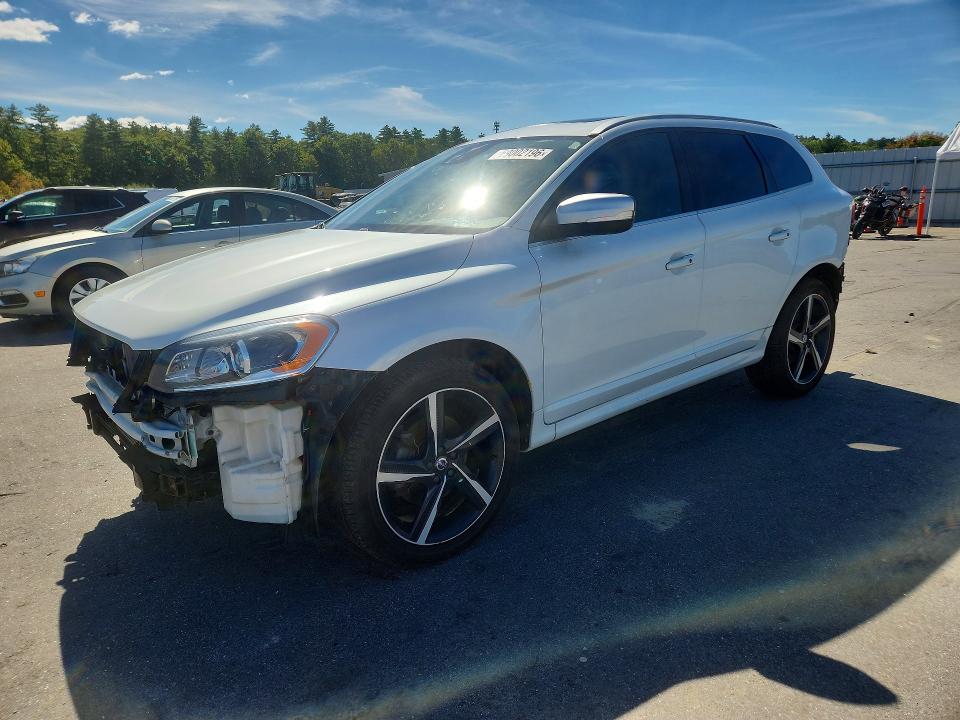 Foto 1 de la subasta – 2016 VOLVO XC60 con VIN YV4902RS1G2800745