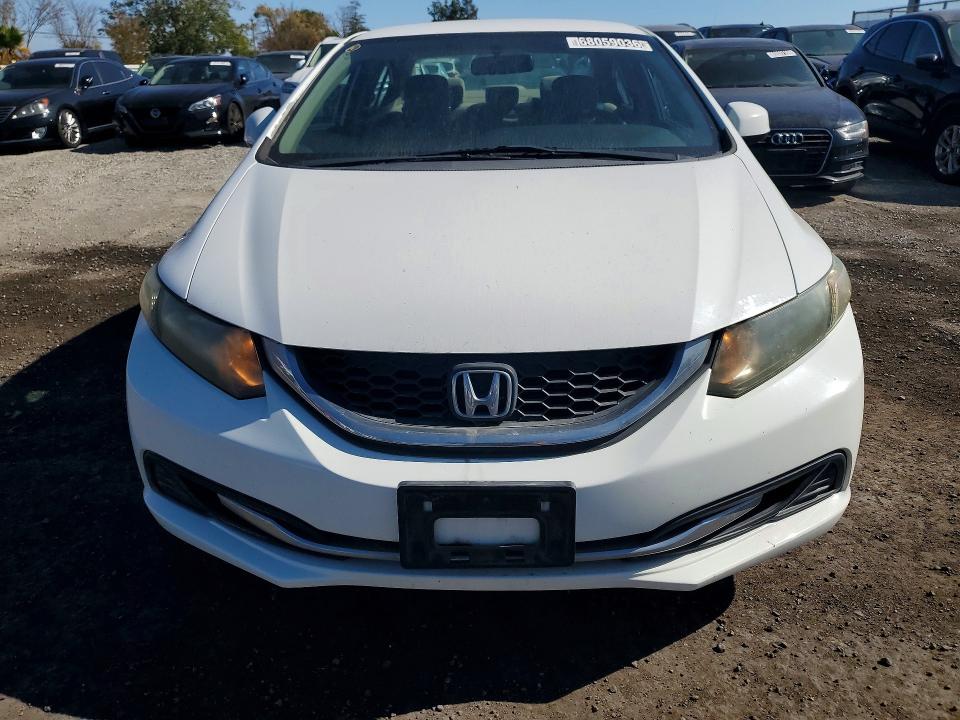 Снимка 5 от търг – 2013 HONDA CIVIC с VIN 19XFB5F52DE000048