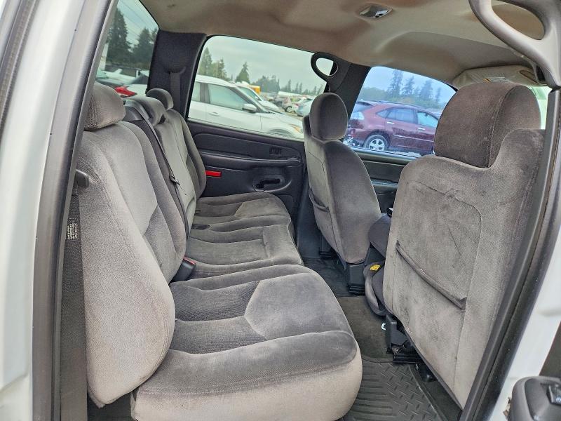 Photo 10 from auction – 2004 GMC NEW SIERRA with VIN 2GTEC13T741362152