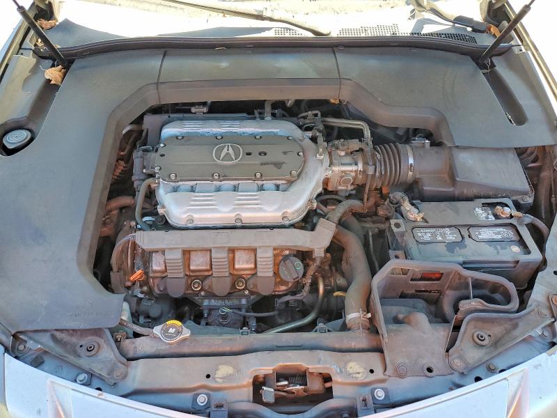 Photo 11 from auction – 2010 ACURA TL with VIN 19UUA8F57AA000980