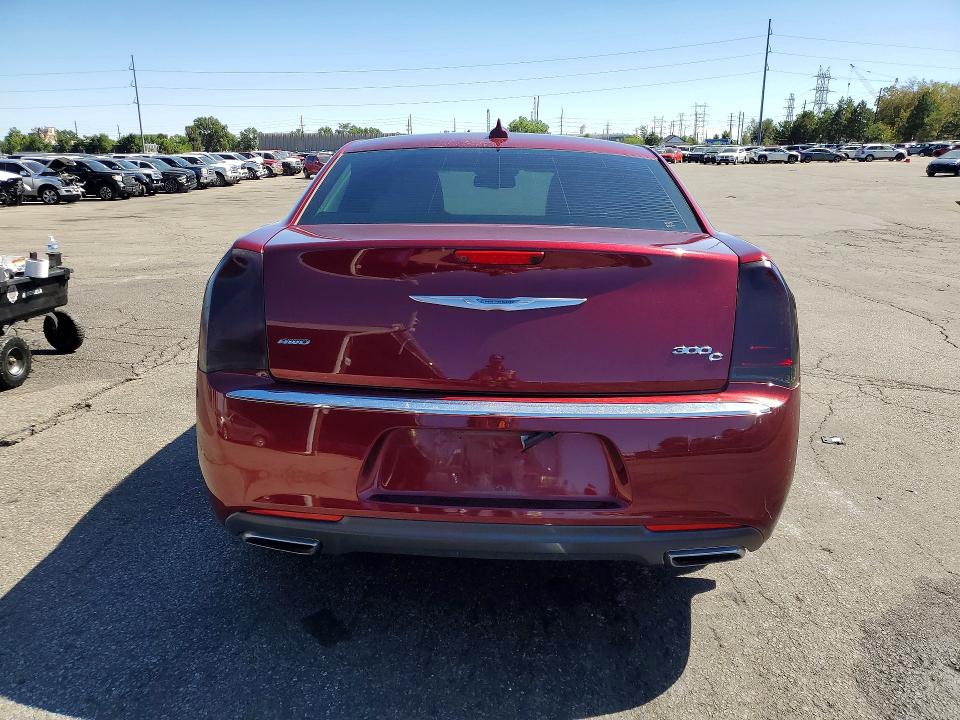 Photo 6 from auction – 2017 CHRYSLER 300C with VIN 2C3CCAKG8HH530040