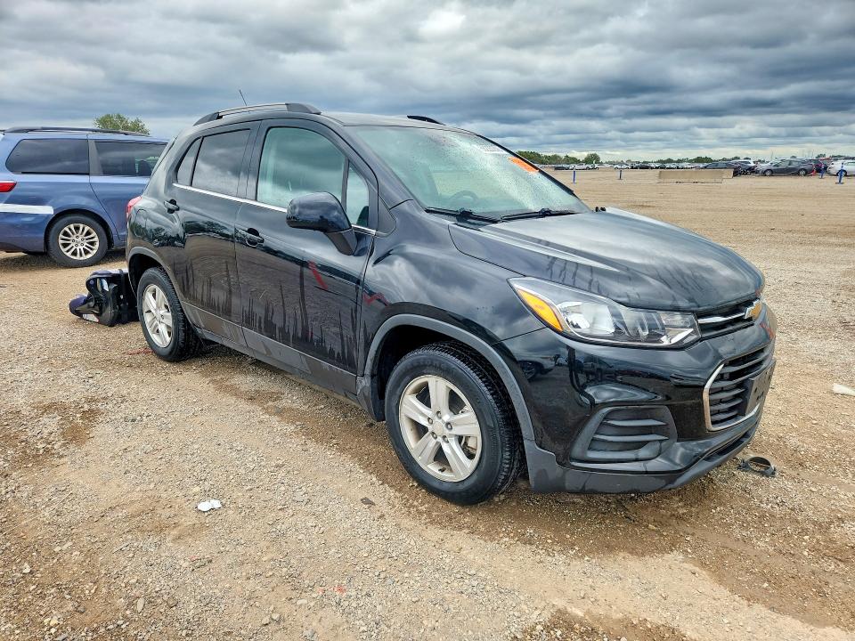 Photo 4 from auction – 2019 CHEVROLET TRAX with VIN 3GNCJKSB6KL400131