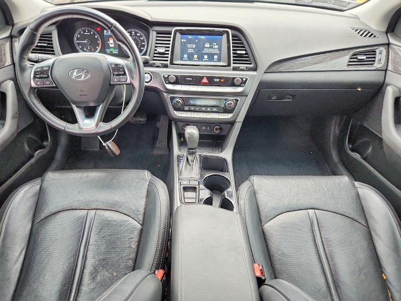 Photo 8 from auction – 2018 HYUNDAI SONATA with VIN 5NPE34AF7JH716793