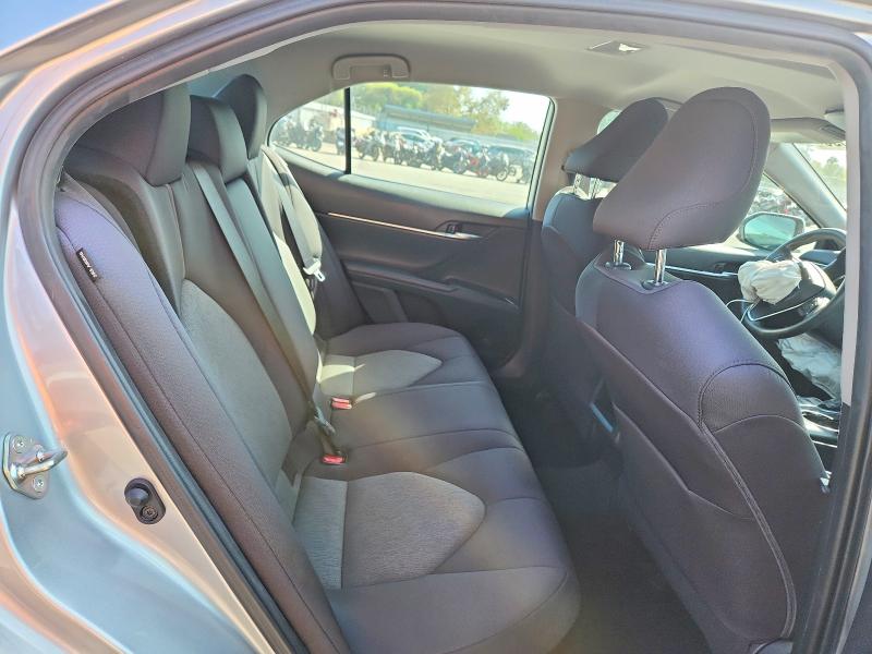 Photo 10 from auction – 2020 TOYOTA CAMRY with VIN 4T1C31AK8LU535838