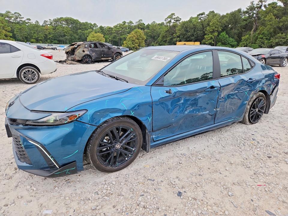 TOYOTA CAMRY 2025 с VIN 4T1DAACK9SU557420 - Снимка от търг