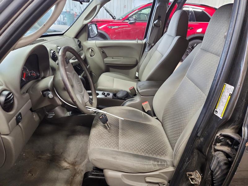 Photo 7 from auction – 2005 JEEP LIBERTY with VIN 1J4GL38K65W672107