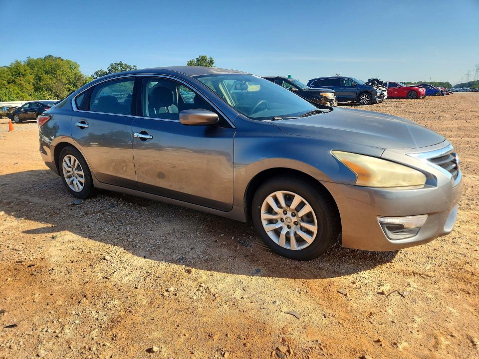 Photo 4 from auction – 2015 NISSAN ALTIMA with VIN 1N4AL3AP2FC133672