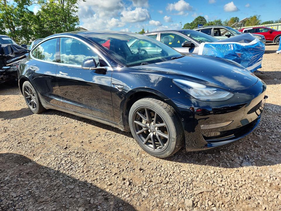 صورة رقم 4 من المزاد - 2019 TESLA MODEL 3 مع VIN 5YJ3E1EB4KF451449