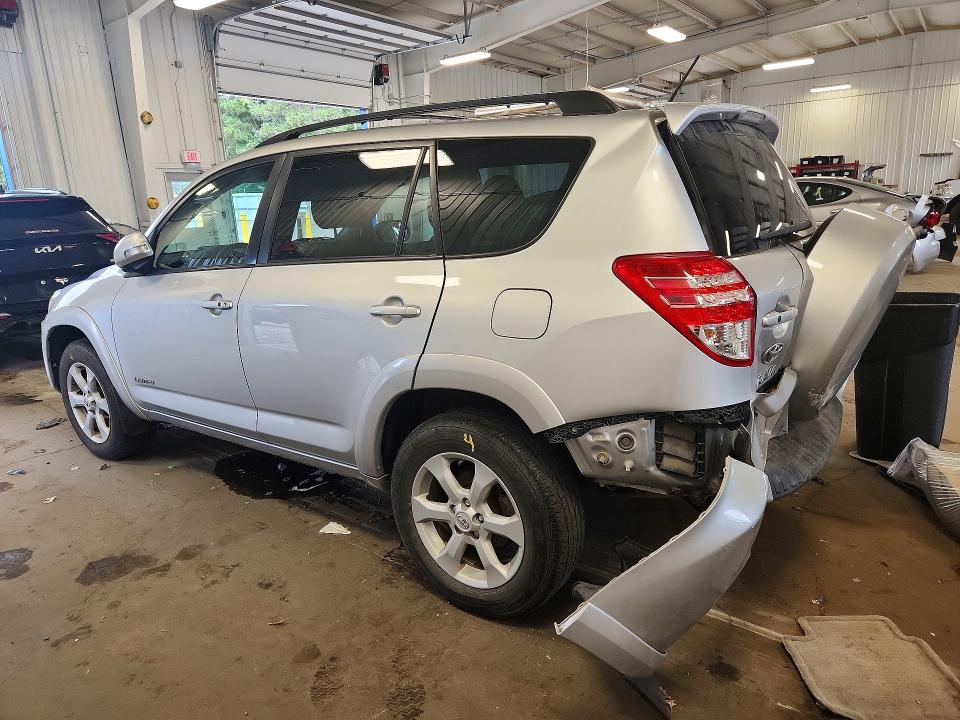 Photo 2 from auction – 2012 TOYOTA RAV4 with VIN 2T3DK4DV4CW075566