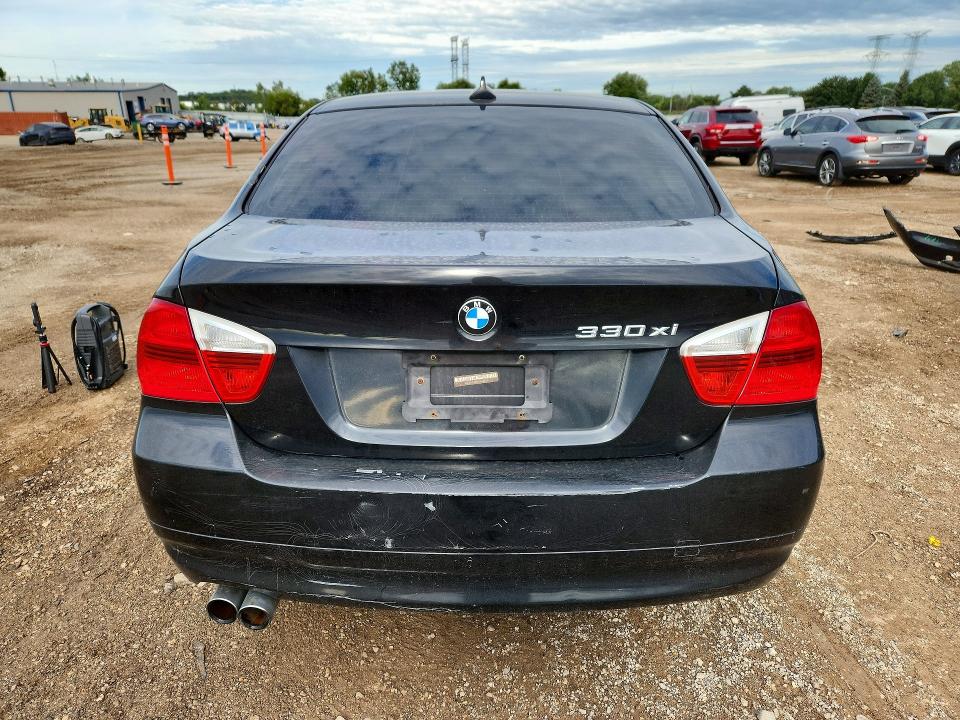 Снимка 6 от търг – 2006 BMW 330 с VIN WBAVD33536KV68417