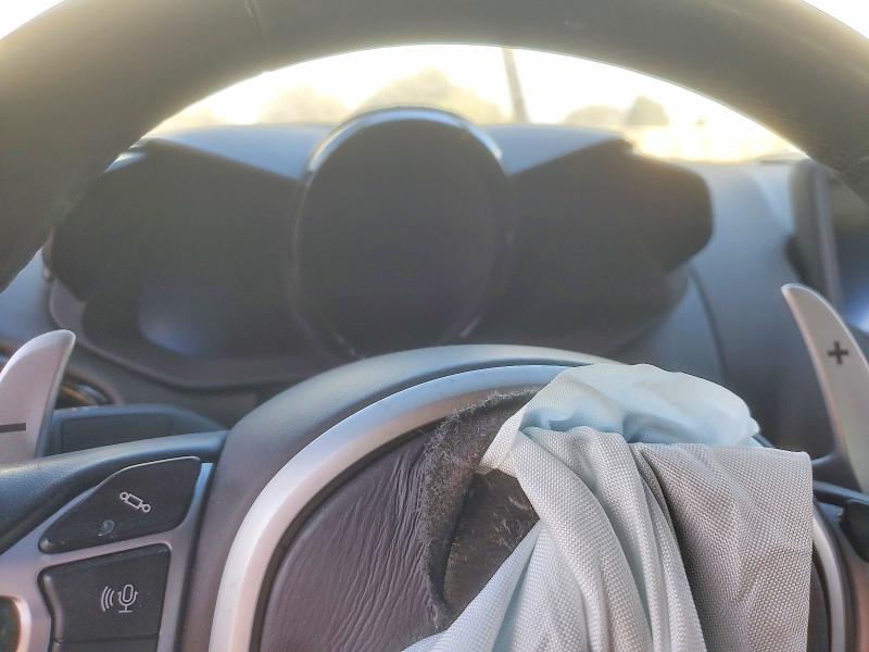 Photo 9 from auction – 2019 ASTON MARTIN VANTAGE with VIN SCFSMGAWXKGN02034