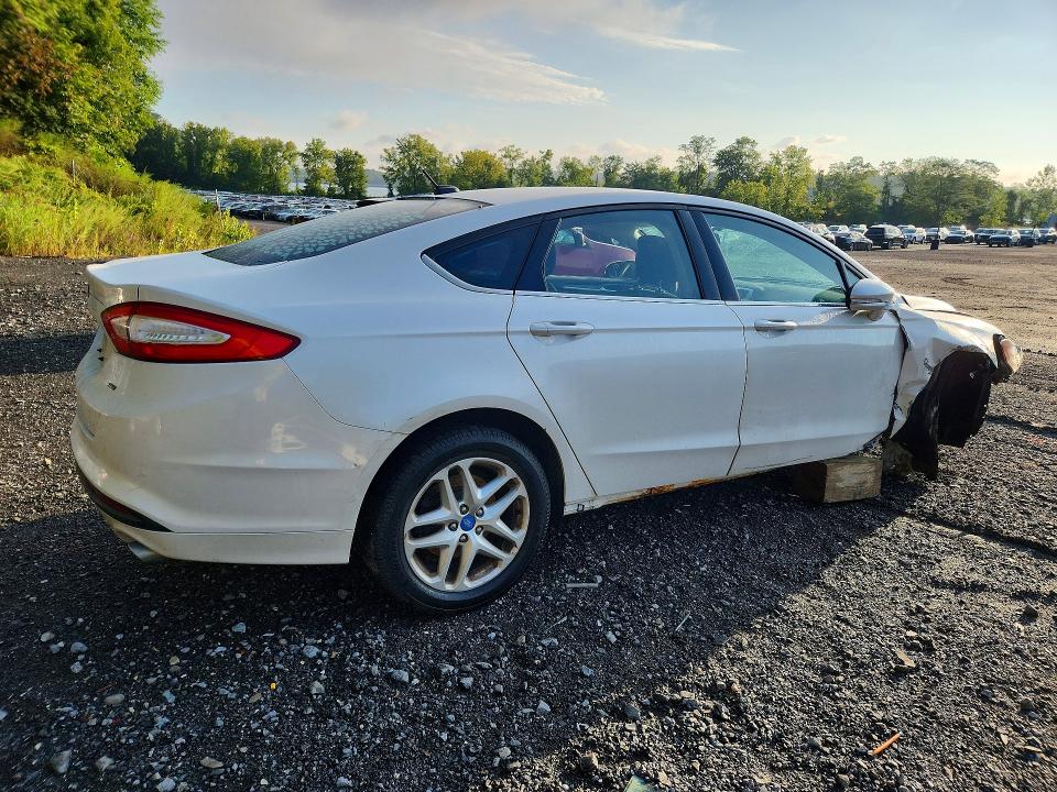 Photo 3 from auction – 2013 FORD FUSION with VIN 3FA6P0H71DR118495
