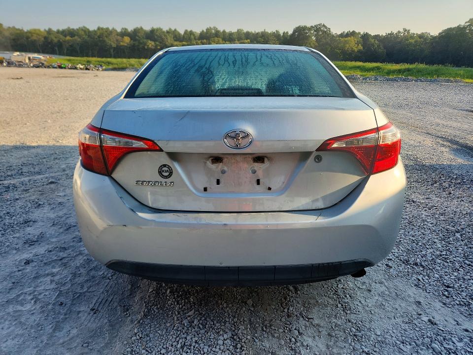Zdjęcie 6 z aukcji – 2014 TOYOTA COROLLA z VIN 5YFBURHE2EP112961