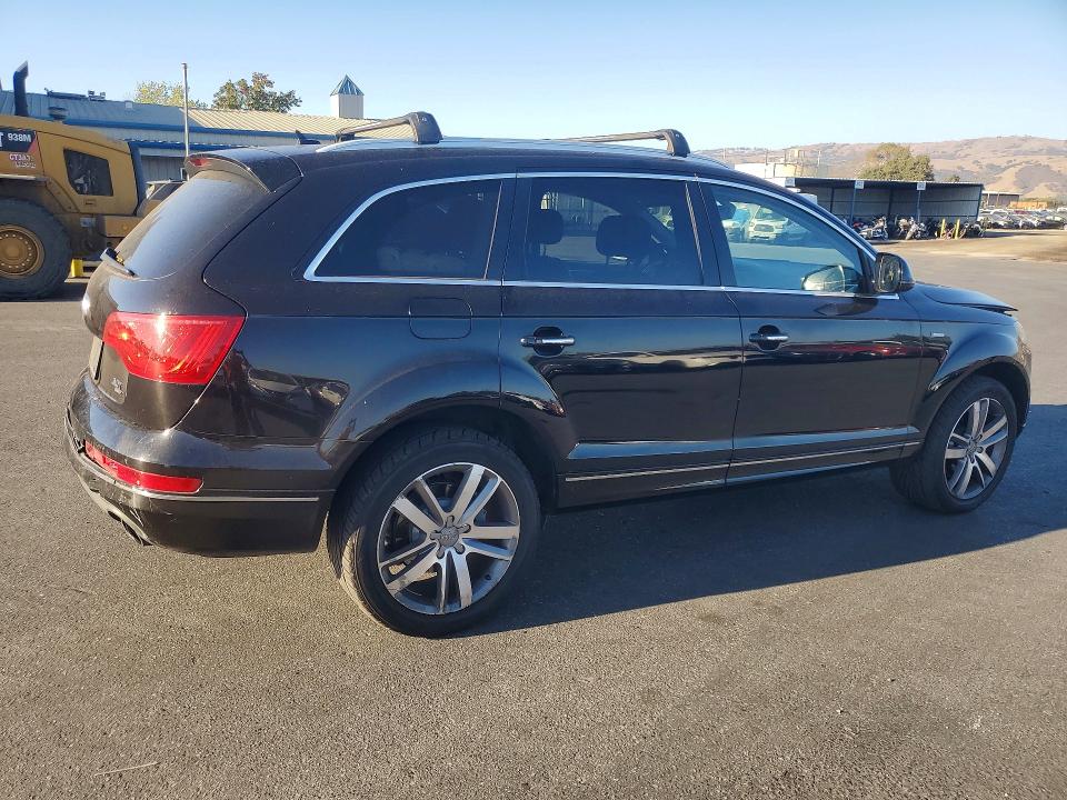Photo 3 from auction – 2014 AUDI Q7 with VIN WA1LGAFE1ED010483