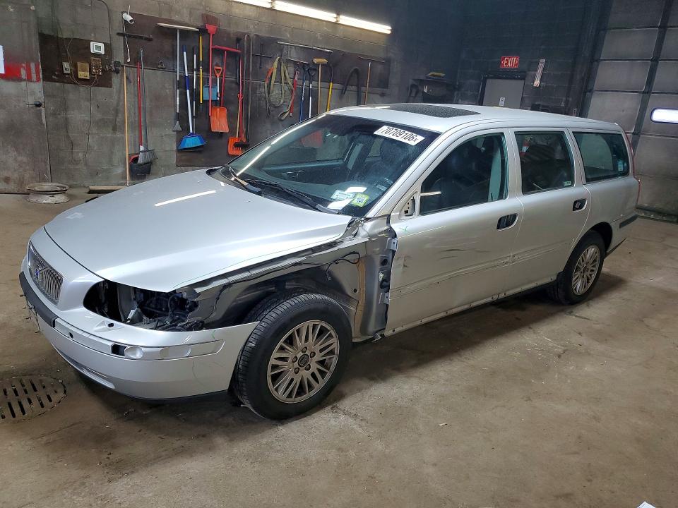 VOLVO V70 2004 z numerem VIN YV1SW64A042428278 - Zdjęcie z aukcji