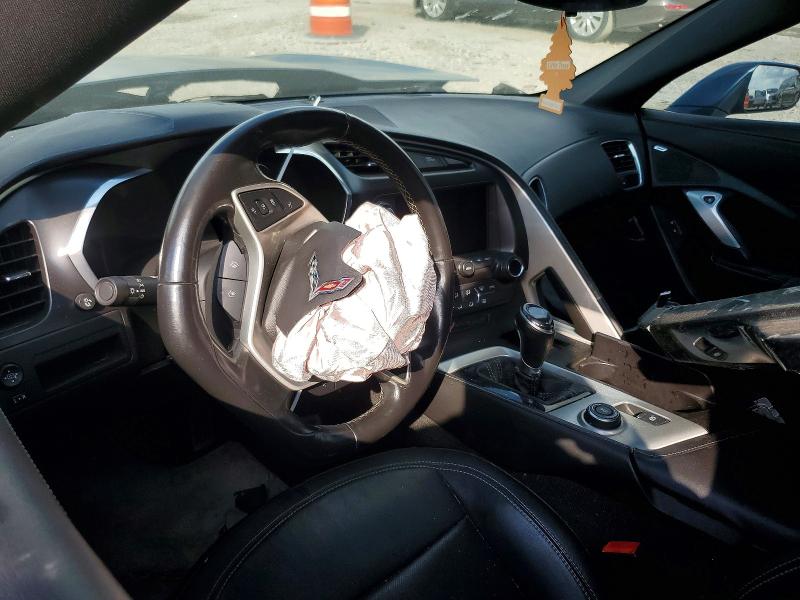 Photo 8 from auction – 2017 CHEVROLET CORVETTE with VIN 1G1YB2D75H5109500