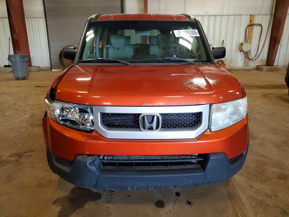 Photo 5 from auction – 2010 HONDA ELEMENT with VIN 5J6YH2H74AL009299