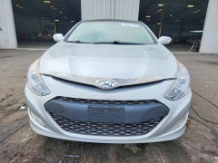 Zdjęcie 5 z aukcji – 2014 HYUNDAI SONATA z VIN KMHEC4A43EA104324