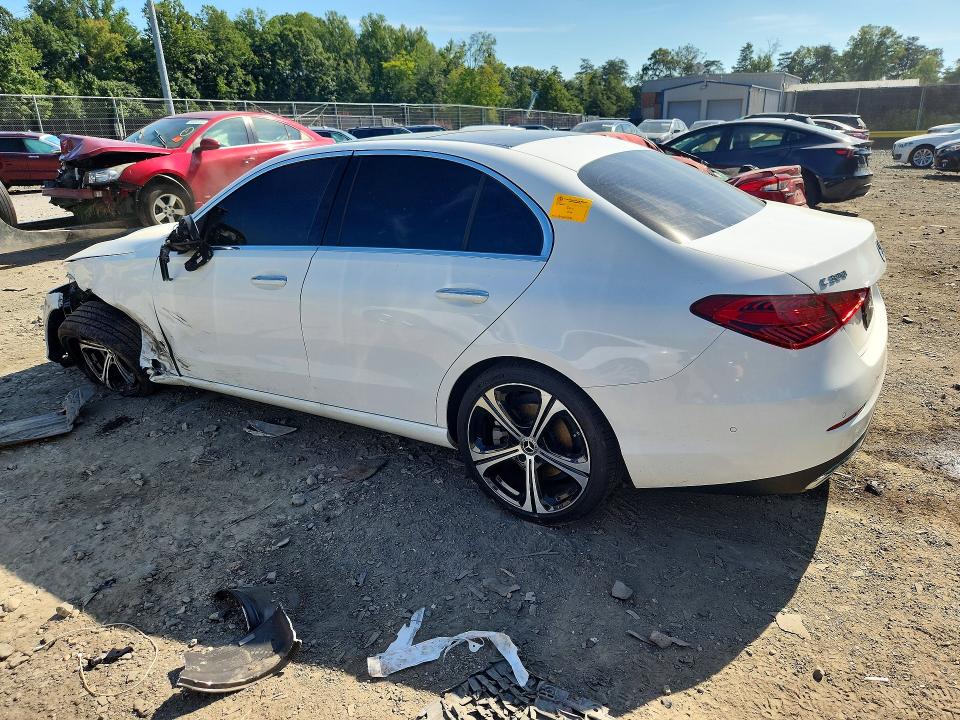 Снимка 2 от търг – 2023 MERCEDES-BENZ C с VIN W1KAF4GB8PR118343