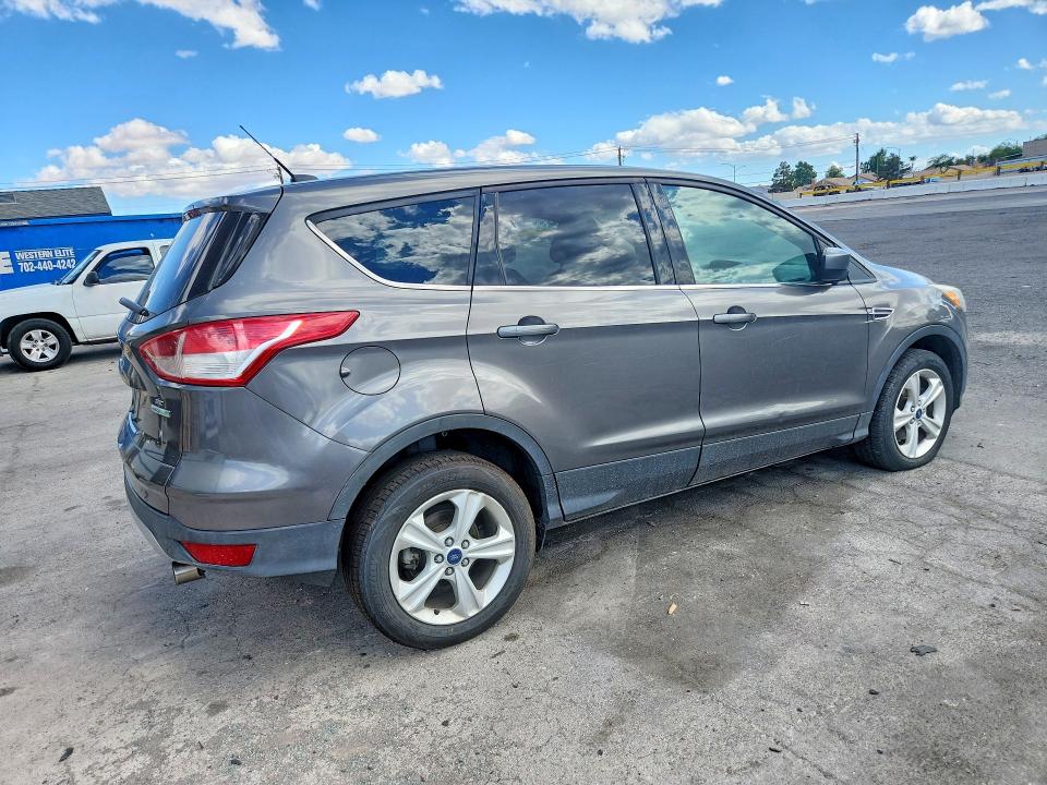 Photo 3 from auction – 2013 FORD ESCAPE with VIN 1FMCU0GX6DUB39872