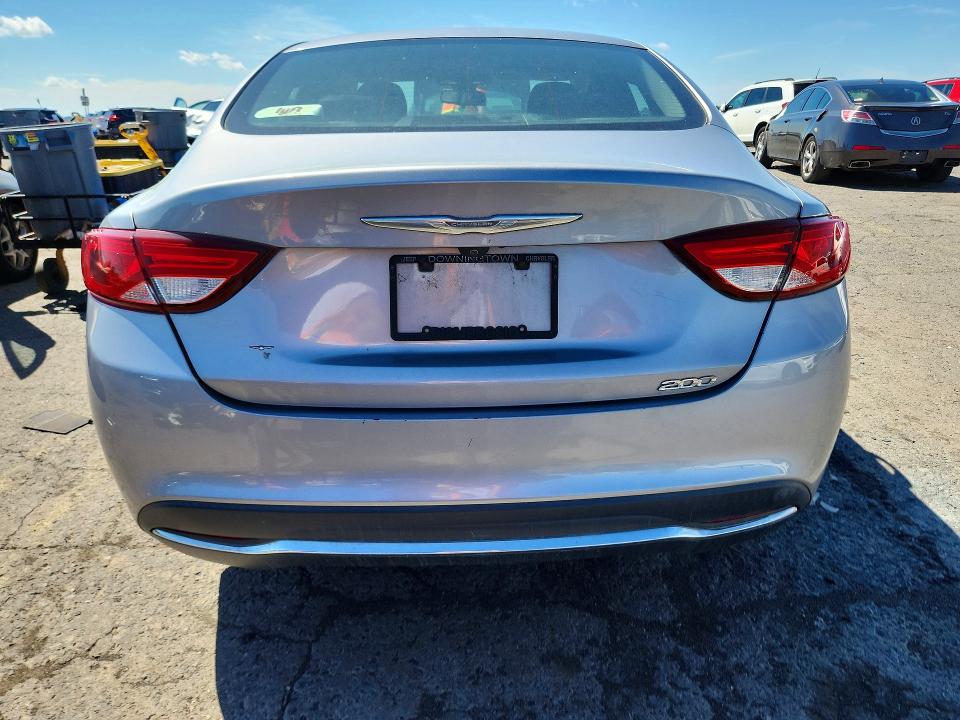 Photo 6 from auction – 2016 CHRYSLER 200 with VIN 1C3CCCAB4GN137420