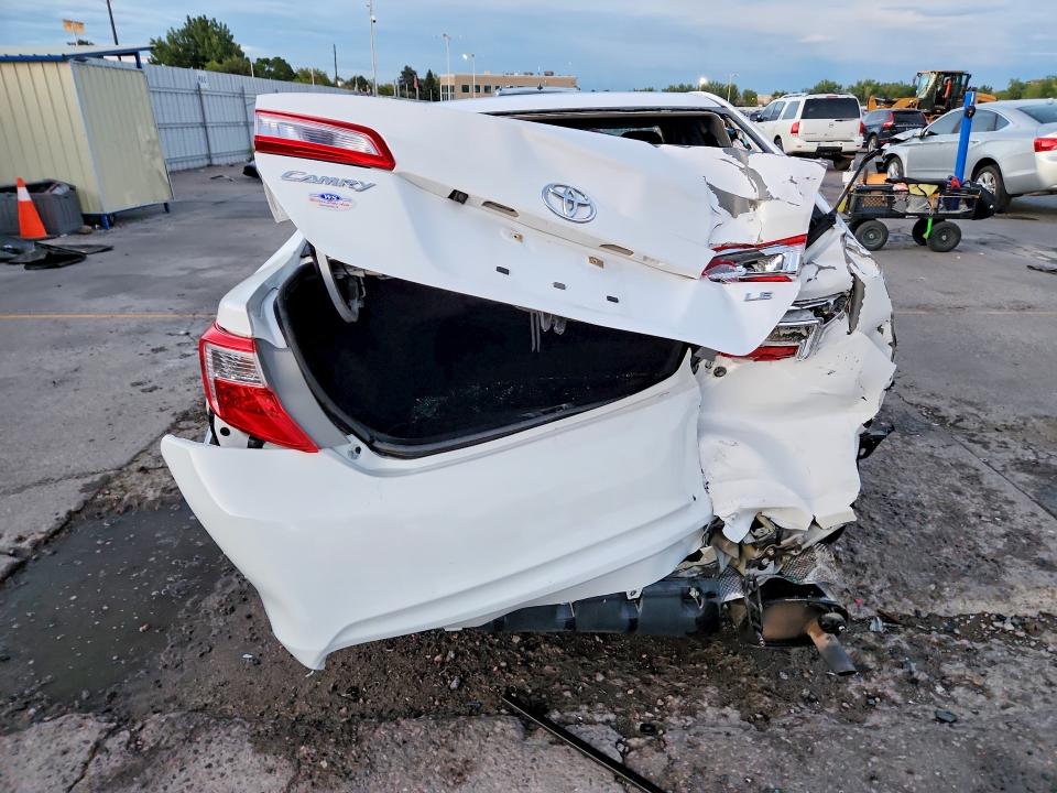 Photo 6 from auction – 2014 TOYOTA CAMRY with VIN 4T1BF1FK8EU419974