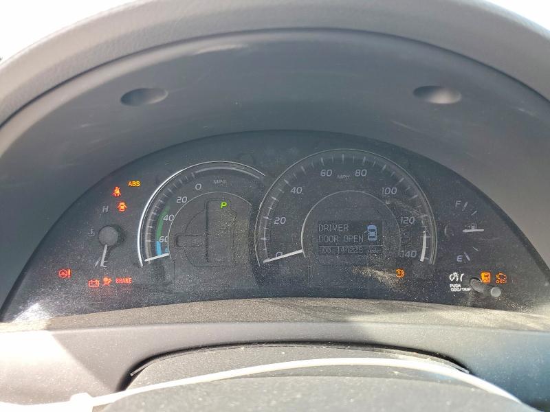 Photo 9 from auction – 2011 TOYOTA CAMRY with VIN 4T1BB3EK9BU129120