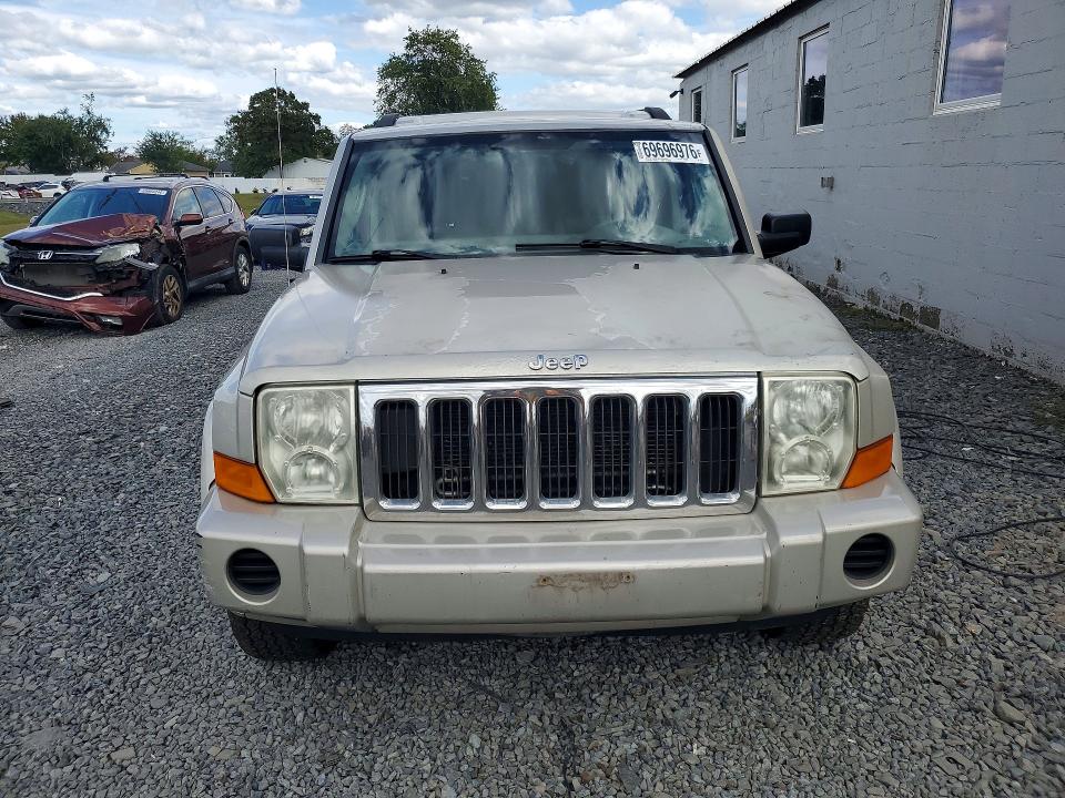Zdjęcie 5 z aukcji – 2008 JEEP COMMANDER z VIN 1J8HG48K88C215463