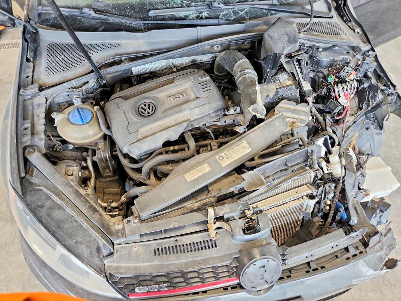 Снимка 11 от търг – 2016 VOLKSWAGEN GTI с VIN 3VW5T7AU7GM026459