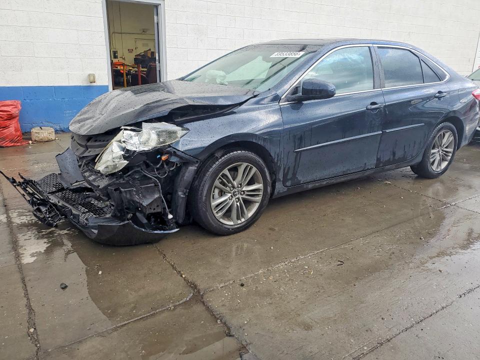 Снимка 1 от търг – 2016 TOYOTA CAMRY с VIN 4T1BF1FK2GU547100